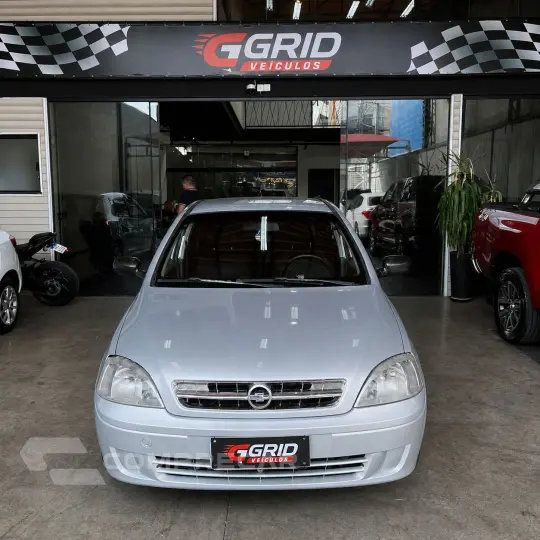 CORSA 1.0 MPFI Sedan 8V
