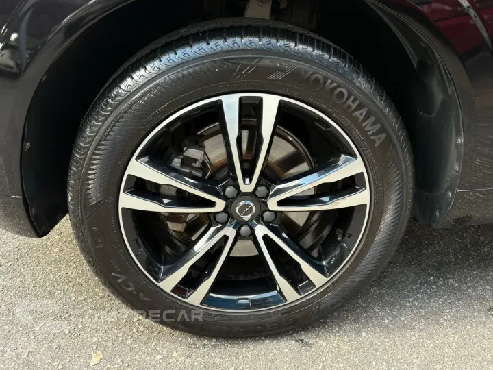 XC60 2.0 T5 Momentum AWD Geartronic