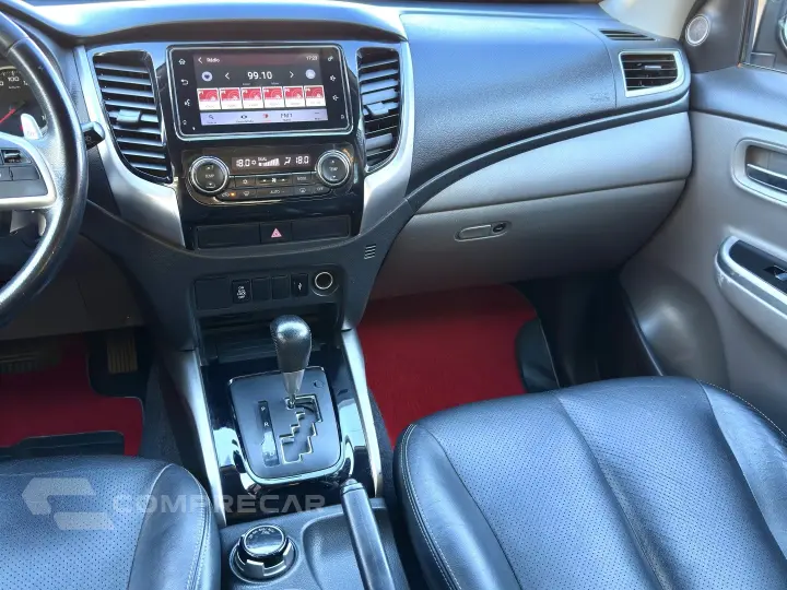 L200 TRITON 2.4 16V TURBO DIESEL SPORT HPE TOP CD 4P 4X4 AUT