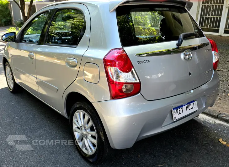 ETIOS 1.5 XLS 16V