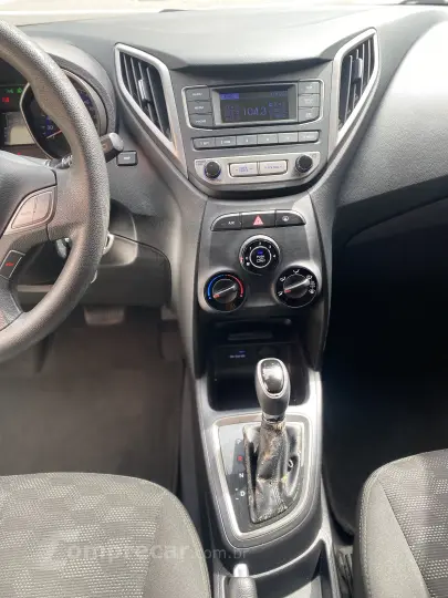 HB20 1.6 Comfort Plus 16V