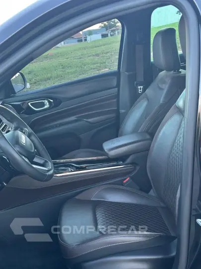 COMMANDER 1.3 T270 Turbo Overland