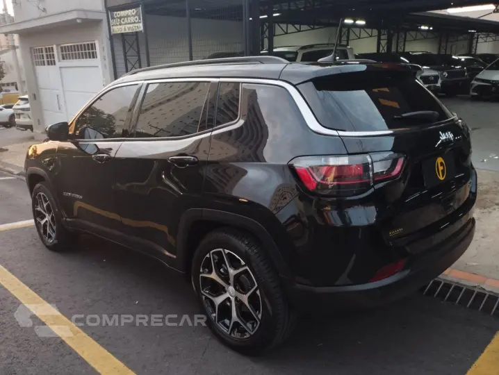 Compass 1.3 16V 4P FLEX LONGITUDE T270 TURBO AUTOMÁTICO