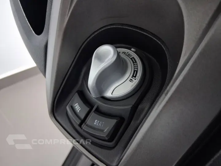 YAMAHA NMAX CONNECTED 160 ABS