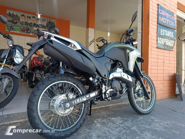 XTZ 250 LANDER