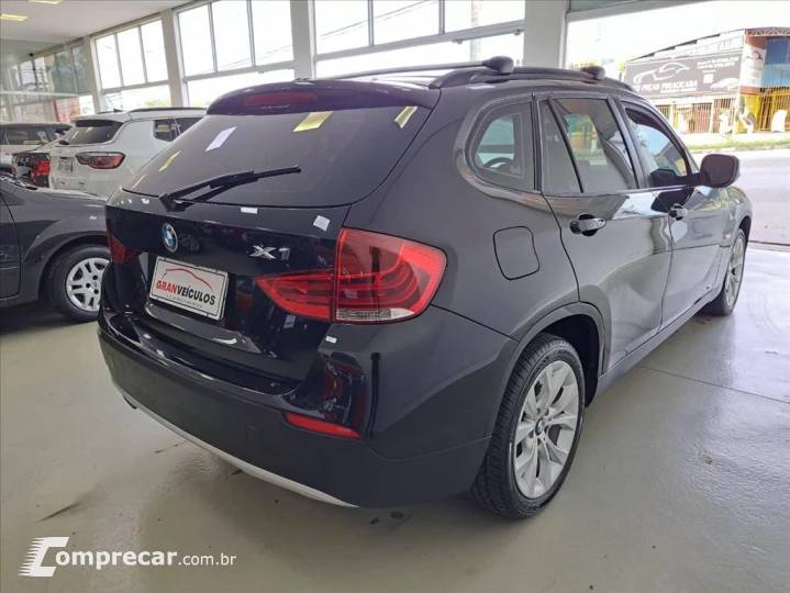 X1 2.0 16V GASOLINA SDRIVE18I 4P AUTOMÁTICO