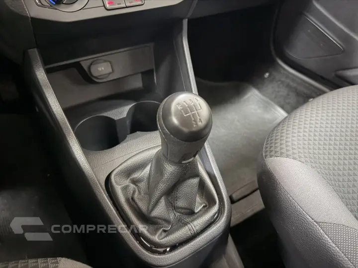VOYAGE 1.0 12V MPI TOTALFLEX 4P MANUAL