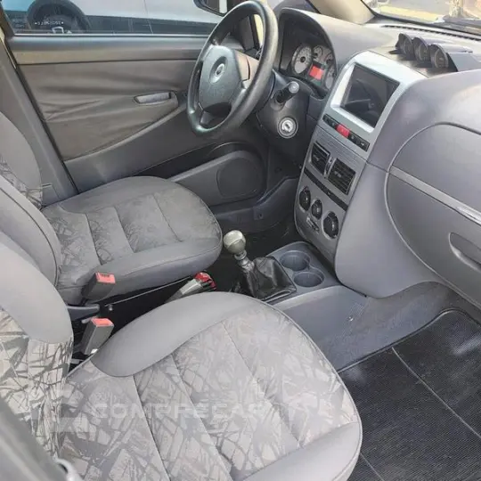 IDEA ADVENTURE 1.8 16V(FLEX) 4P