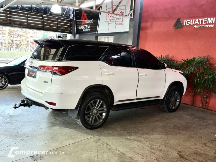 HILUX SW4 2.7 SR 4X2 16V FLEX 4P AUTOMÁTICO