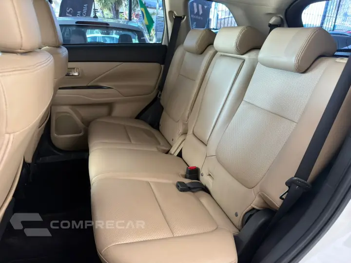 OUTLANDER 3.0 GT 4X4 V6 24V Nova