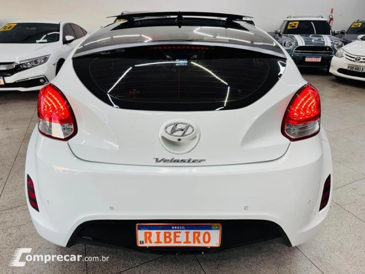 VELOSTER