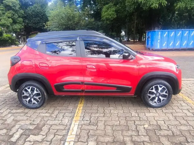 KWID - 1.0 12V SCE INTENSE MANUAL