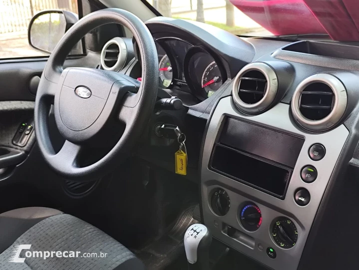 FIESTA 1.6 MPI SEDAN 8V FLEX 4P MANUAL
