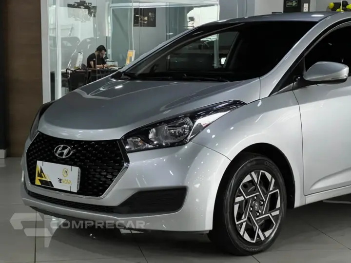 HB20S 1.6 COMFORT PLUS 16V FLEX 4P AUTOMÁTICO