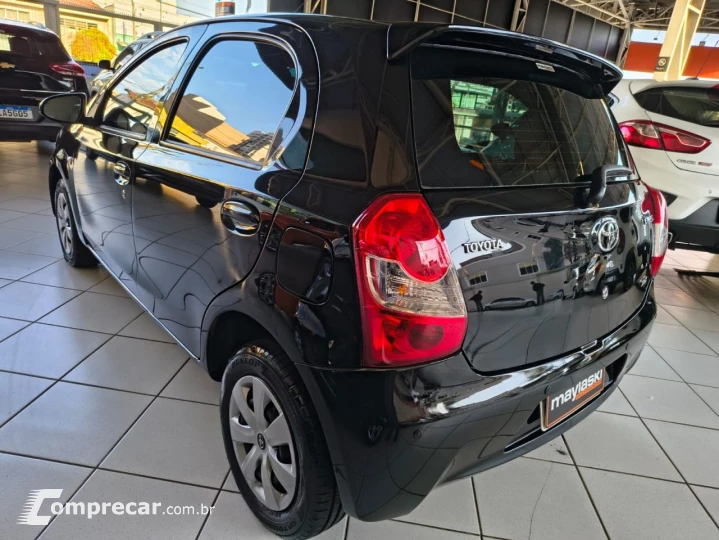 Etios Hatch 1.3 16V 4P FLEX X