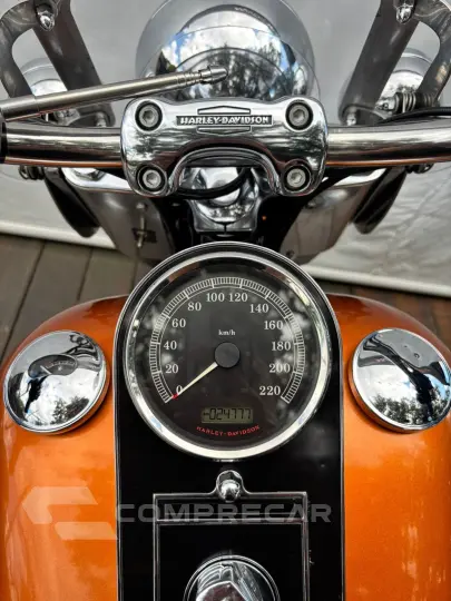 HARLEY-DAVIDSON SOFTAIL DELUXE