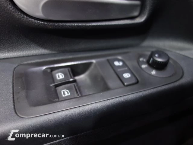 UP - 1.0 TSI HIGH UP 12V 4P MANUAL