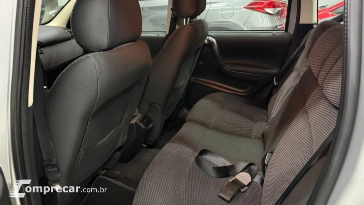 Stilo 1.8 SP Flex 8V 5p