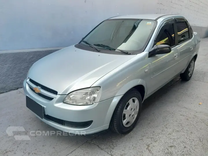 CLASSIC 1.0 MPFI Sedan 8V