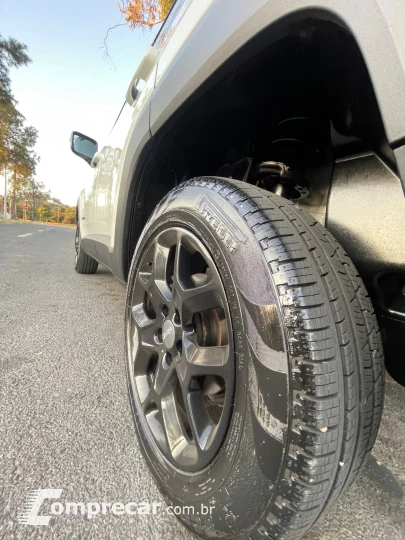RENEGADE 2.0 16V Turbo Longitude 4X4