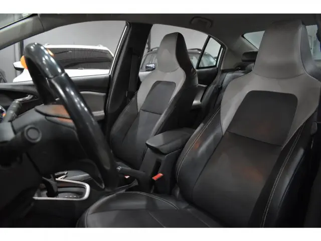 ONIX - 1.0 TURBO PLUS PREMIER AUTOMÁTICO
