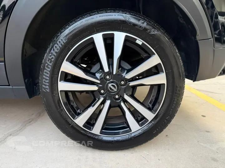 Kicks Play 1.6 16V Flexstart Advance Plus Xtronic