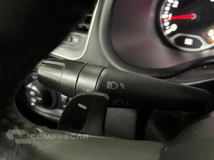 RENEGADE 1.8 16V FLEX LONGITUDE 4P AUTOMÁTICO