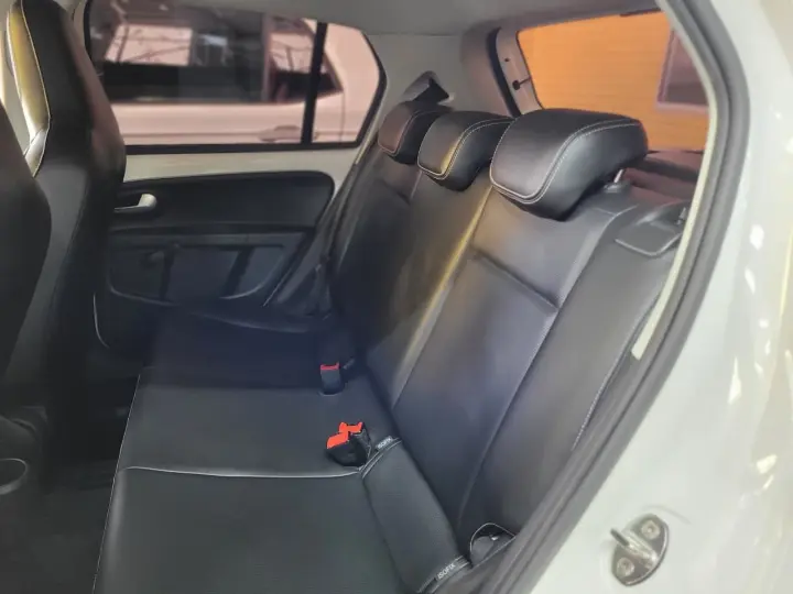 up! cross 1.0 TSI Total Flex 12V 5p