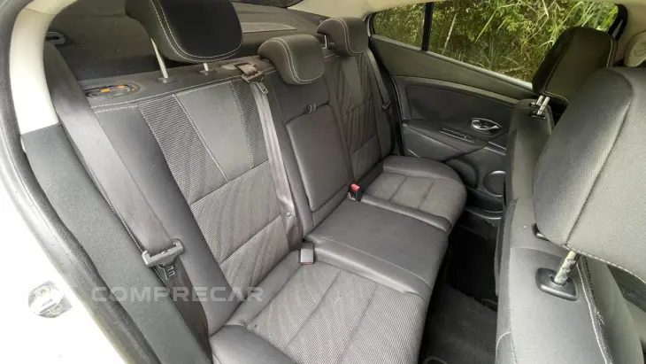 FLUENCE 2.0 Dynamique 16V