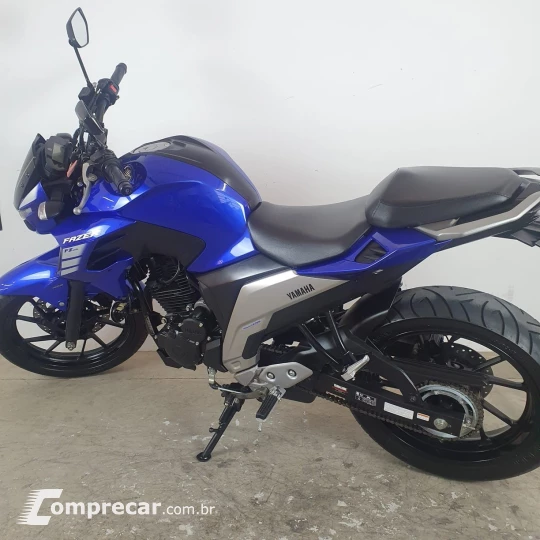 YAMAHA FZ25 FAZER ABS