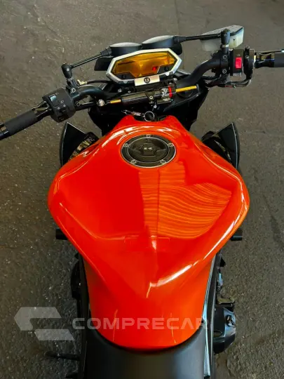 Z 1000