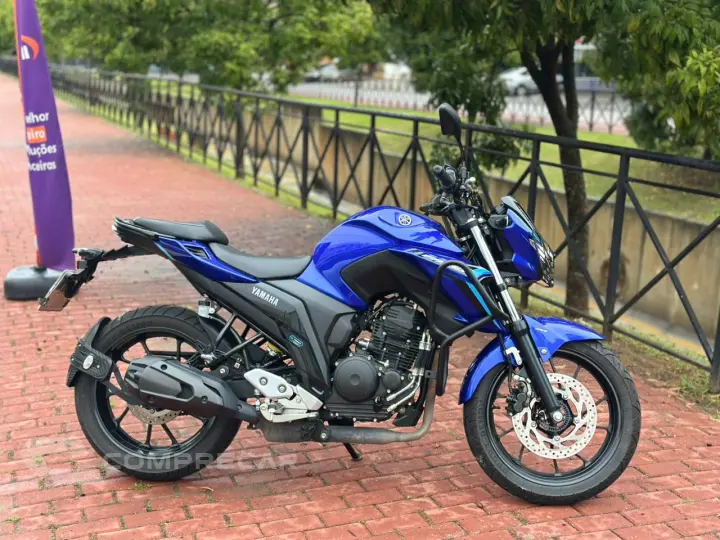 FZ25 FAZER