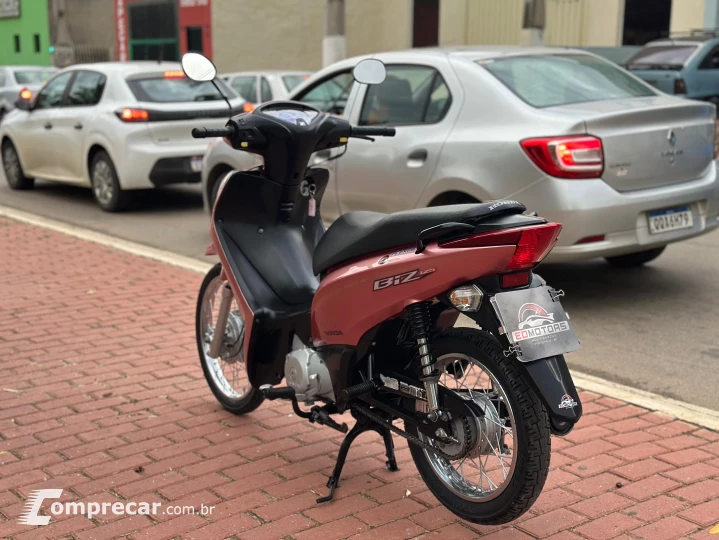 BIZ 125 ES