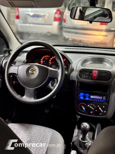 CORSA 1.0 MPFI MAXX 8V FLEX 4P MANUAL