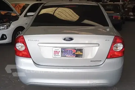 FOCUS 1.6 GLX Sedan 16V