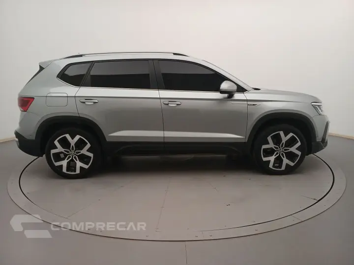 TAOS 1.4 250 TSI TOTAL FLEX HIGHLINE AUTOMÁTICO