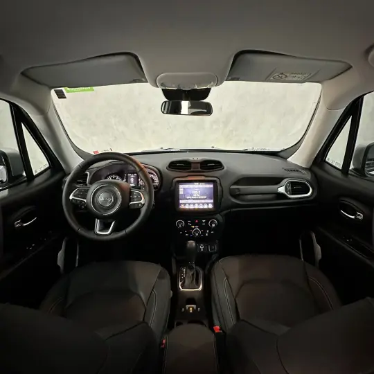 Renegade Longitude 1.8 4x2 Flex 16V Aut.