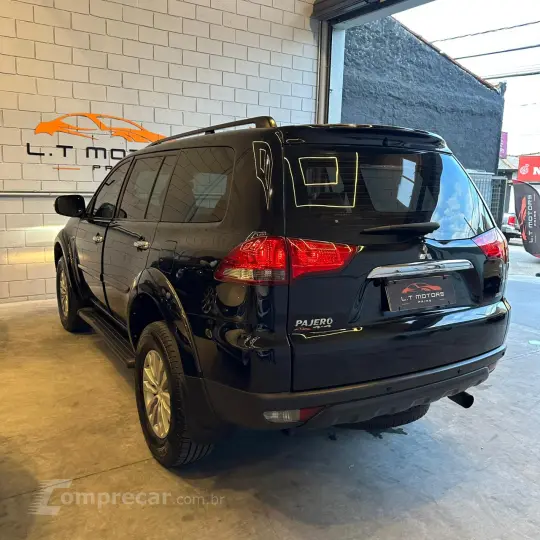 PAJERO DAKAR 3.2 HPE 4X4 7 Lugares 16V