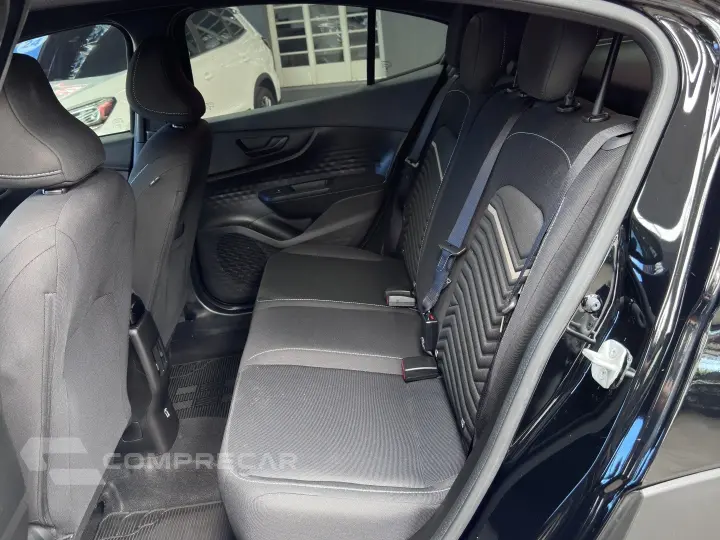 FASTBACK 1.0 TURBO 200 FLEX AUTOMÁTICO