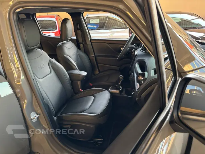 Renegade Lo. Night Eagle 1.3 TB Flex Aut