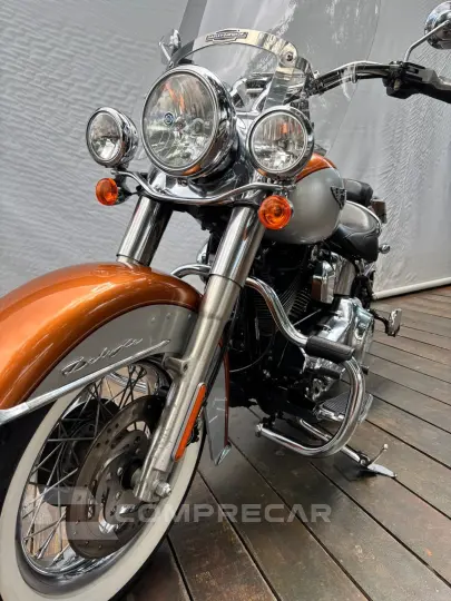 HARLEY-DAVIDSON SOFTAIL DELUXE