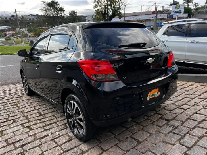 ONIX 1.4 MPFI LTZ 8V