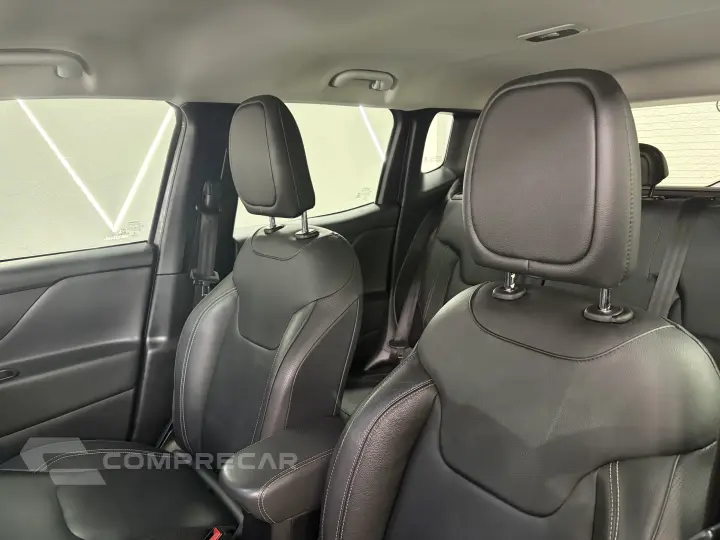 RENEGADE 1.8 16V Longitude