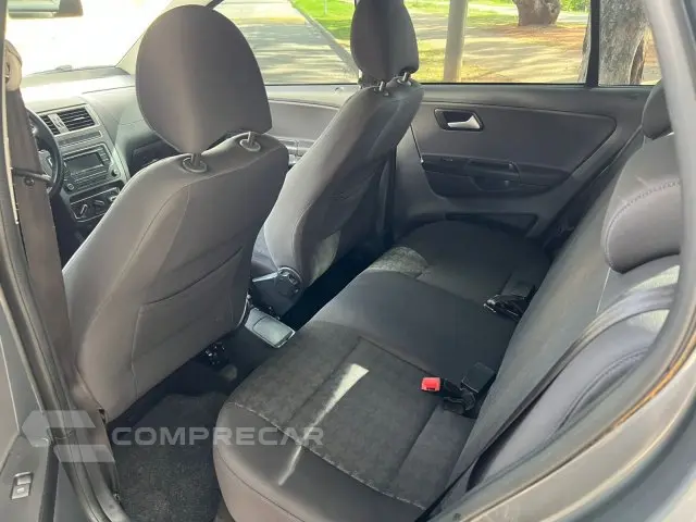 FOX - 1.6 MSI COMFORTLINE 8V 4P MANUAL
