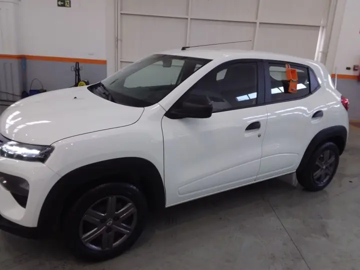 KWID 1.0 12V SCE FLEX ZEN MANUAL