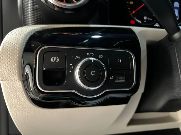 CLA 250 2.0 CGI GASOLINA 7G-DCT