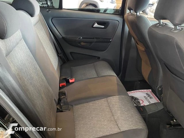 FOX - 1.0 MI 8V 4P MANUAL