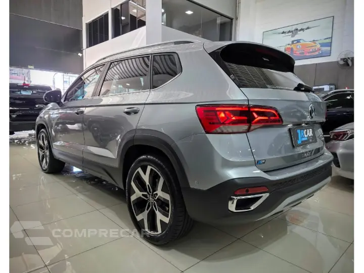 TAOS 1.4  250 TSI TOTAL FLEX HIGHLINE AUTOMÁTICO