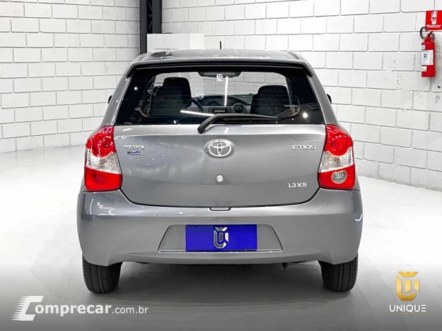 ETIOS HATCH - 1.3 XS 16V 4P MANUAL