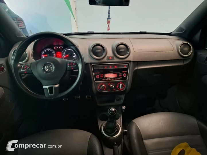 SAVEIRO 1.6 Cross CD 16V